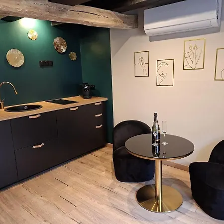 Apartment Emeraude - Piece Secrete En Option *