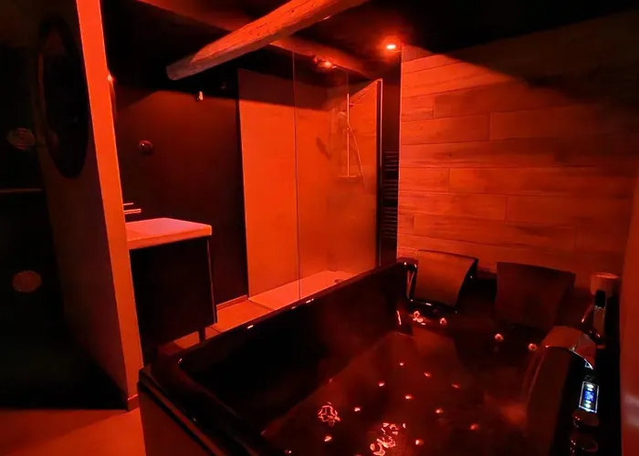 公寓 Emeraude - Piece Secrete En Option